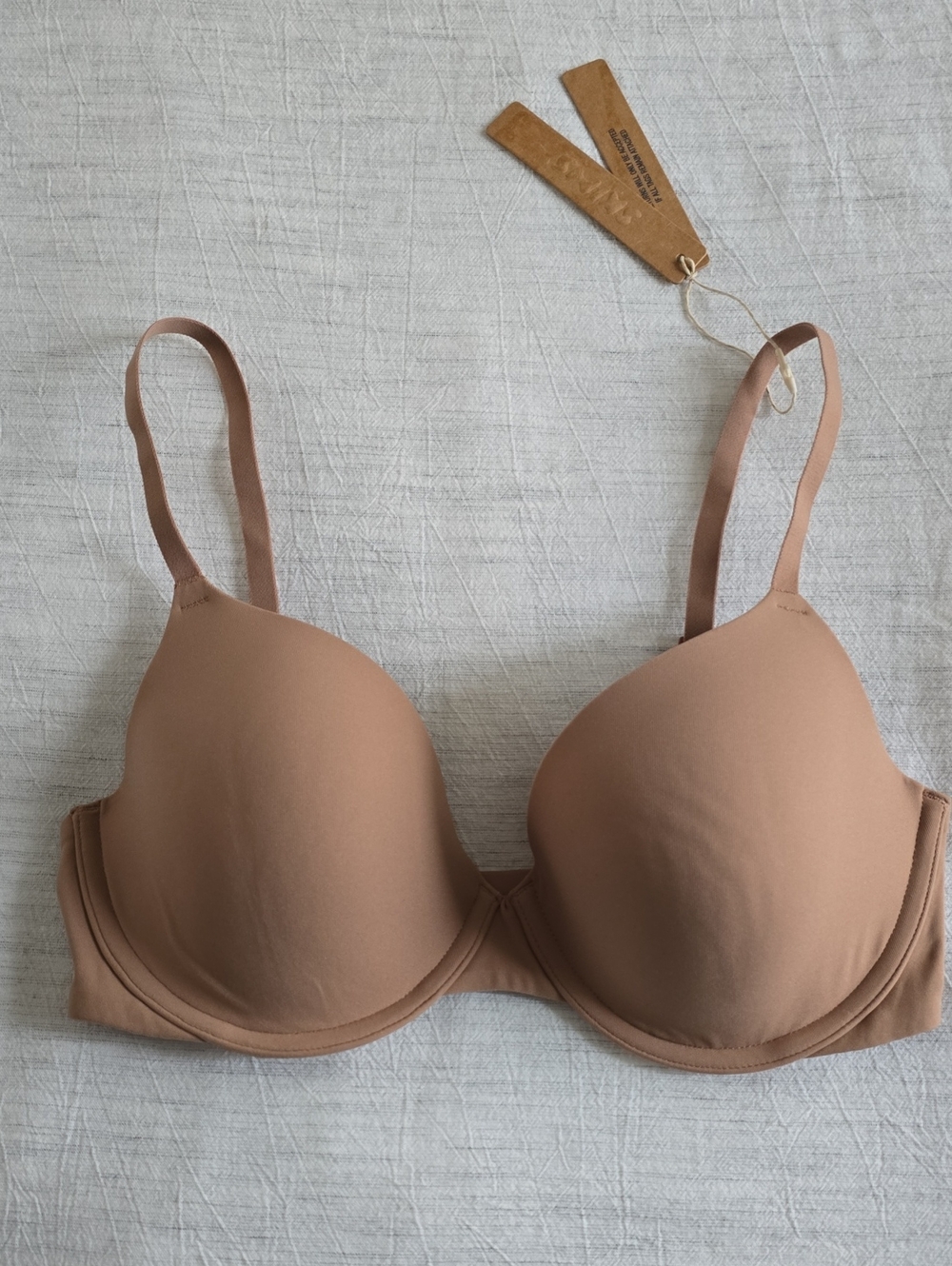 SKIMS Fits Everybody T-shirt Bra Size:32D Sienna